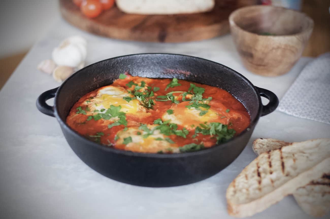 Shakshuka i gjutjärnspanna