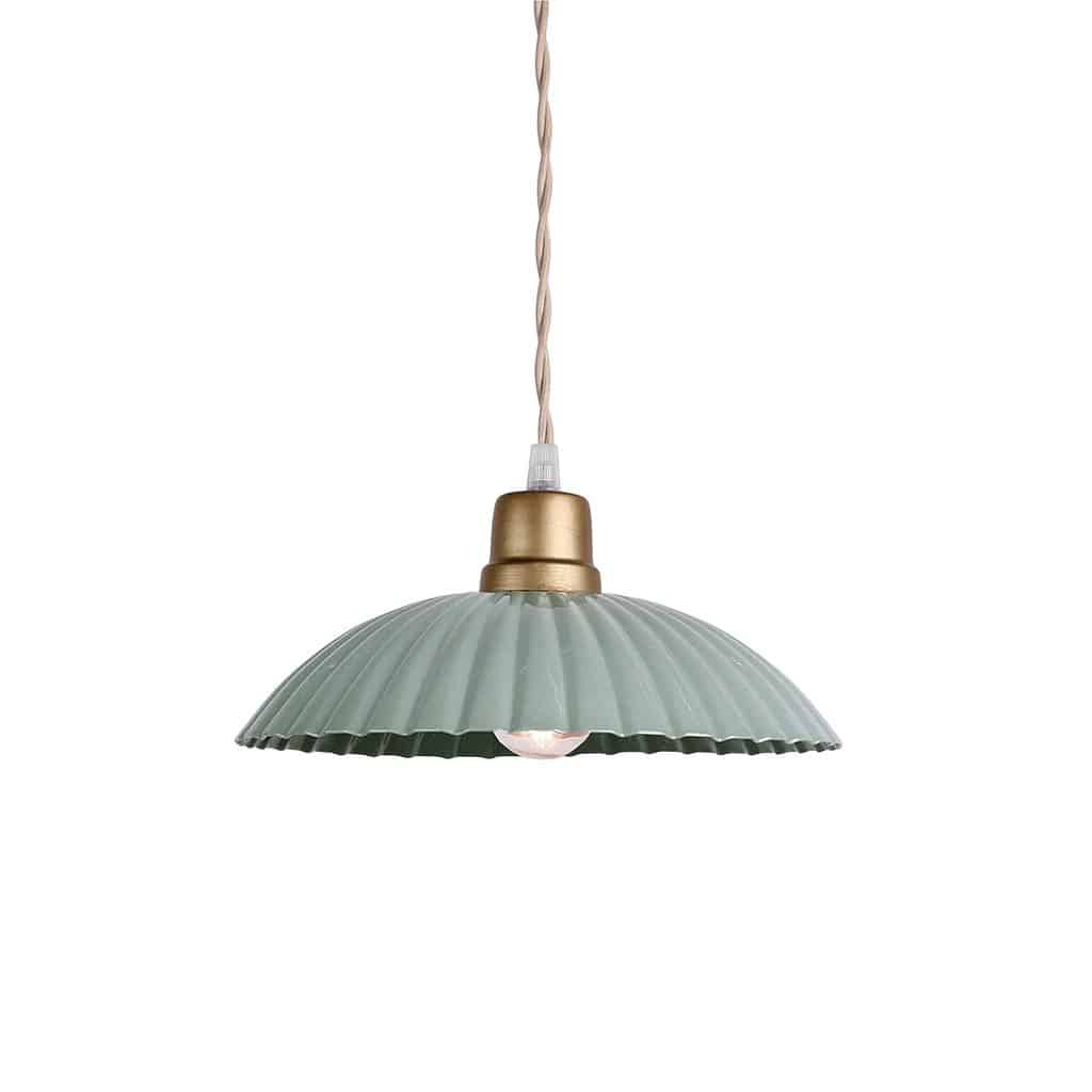 Produktbild på taklampa INGRID grön från varumärket Strömshaga.
