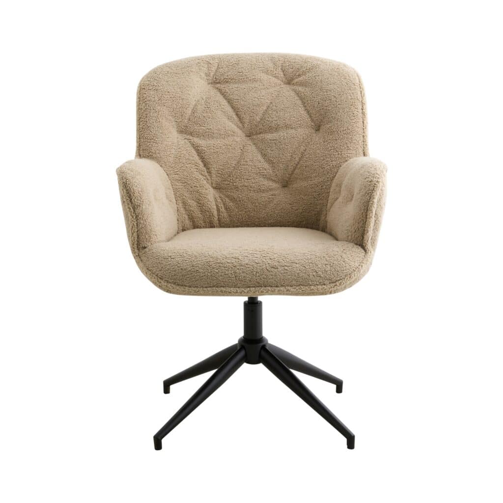Framifrån bild av LEA kontorsstol från Nordal som visar den bekväma sitsen och armstöden i mjuk bouclé.