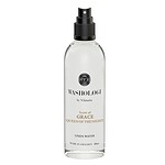 Flaska med linnevatten från Washologi med doften Grace, 100 ml.