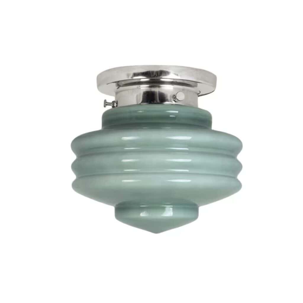 Badrumslampa Valter från Strömshaga med opalgrön, munblåst glaskupa och förnicklat takfäste. En tidlös taklampa med sekelskiftesinspirerad design, perfekt för badrum.