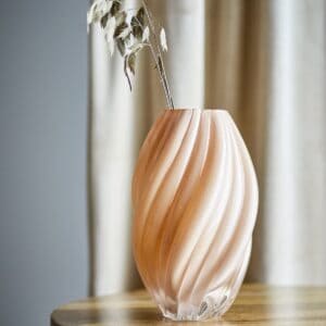 Kanji vas i glas i naturton från Bloomingville på sidobord