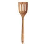 Perforerad stekspade i teak 34 cm med hål som släpper igenom fett
