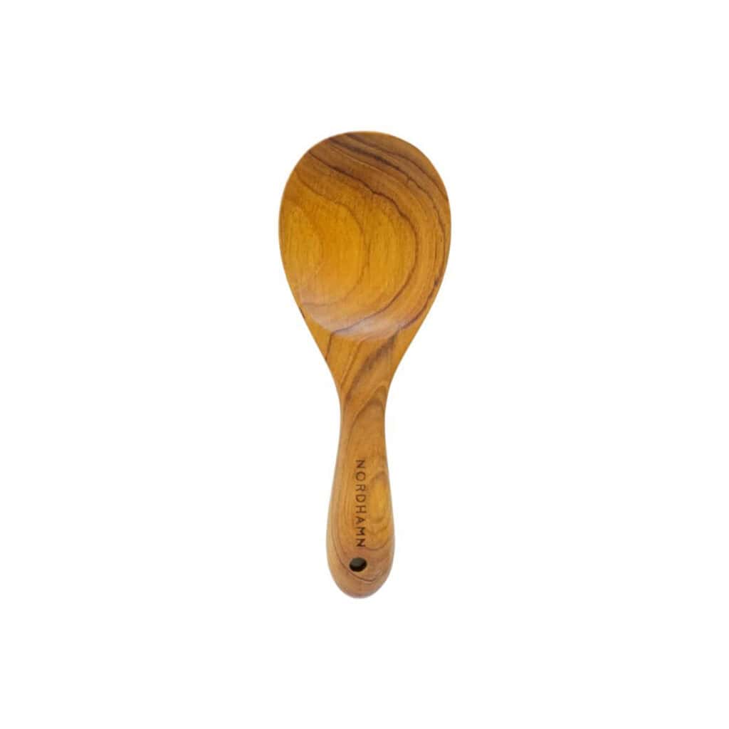Rissked i oljad teak, 22 cm, med bred skålad form för servering av ris och tillbehör.